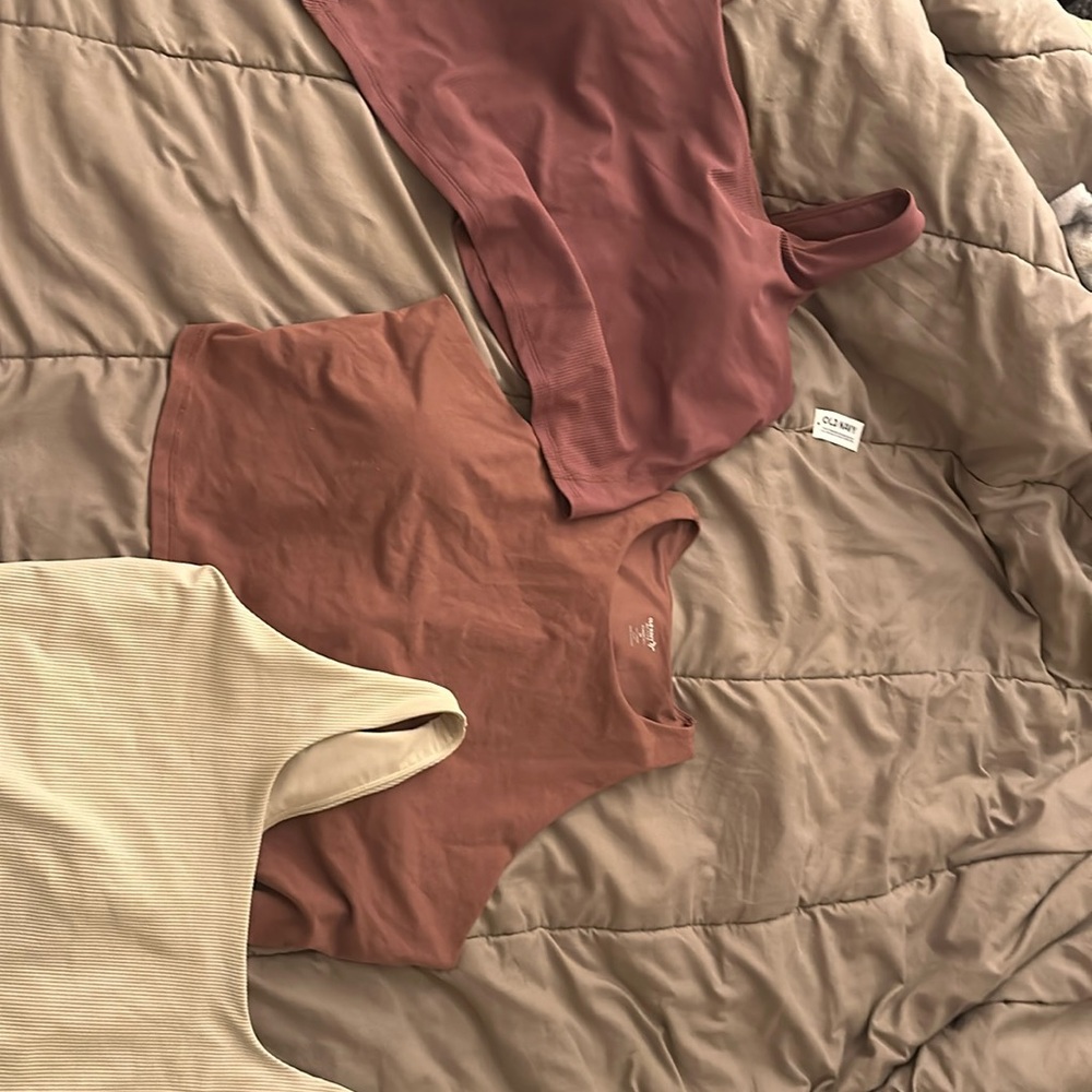 3 shelf bra tops old navy active 3X